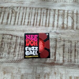 Coral Flower Power Fuzzball NeeDoh!